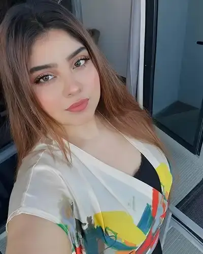 Call Girl Chhoti Sadri