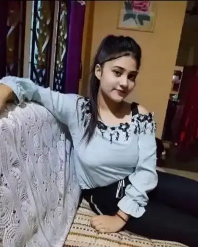 Escorts Service In Chhoti Sadri